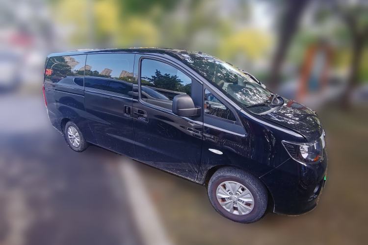 Used JAC Refine M3 2022 PLUS Standard Model 1.5T Front Right 45 Deg