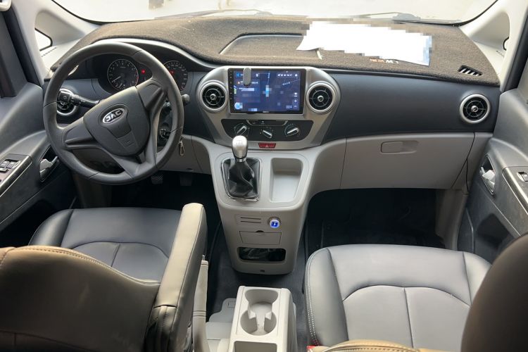 Used JAC Refine M3 2022 Creator Edition 1.5T Luxury Version Interior 3