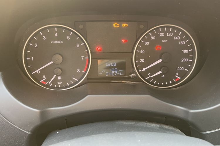 Used JAC Refine M3 2022 Creator Edition 1.5T Luxury Version Odometer Close Up