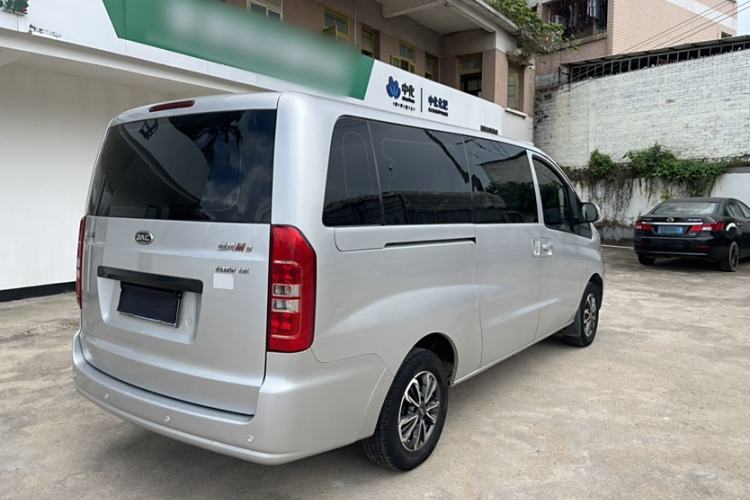 Used JAC Refine M3 2019 PLUS IKEA Edition 1.8L Luxury Model Exterior 6
