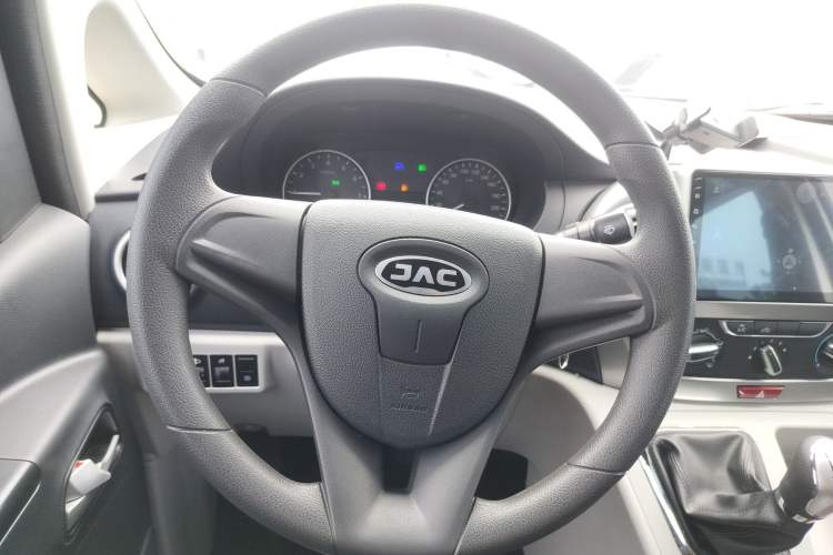 Used JAC Refine M3 2022 PLUS Standard Model 1.5T Steering Wheel