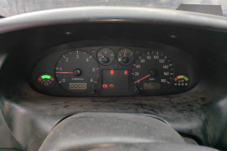 Used JAC Refine M3  Instrument Cluster