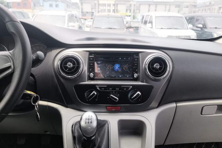 Used JAC Refine M3 2015 Maker Edition 1.6L Luxury Version Audio And AC Panel