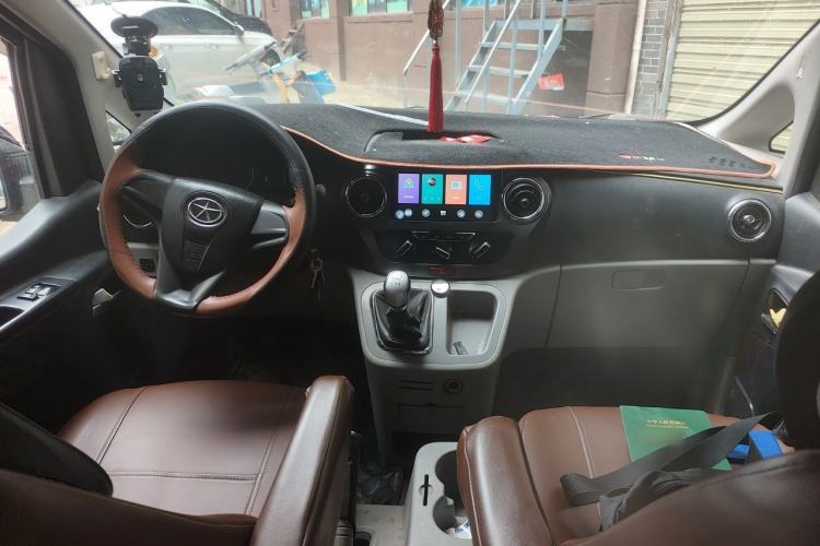 Used JAC Refine M3 2015 Maker Edition 1.6L Luxury Version Center Console