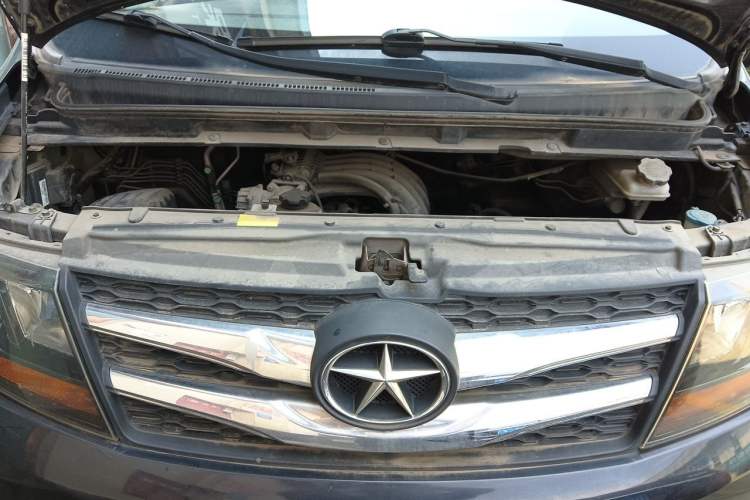 Used JAC Refine M3 2015 Maker Edition 1.6L Luxury Smart Version Engine Bay