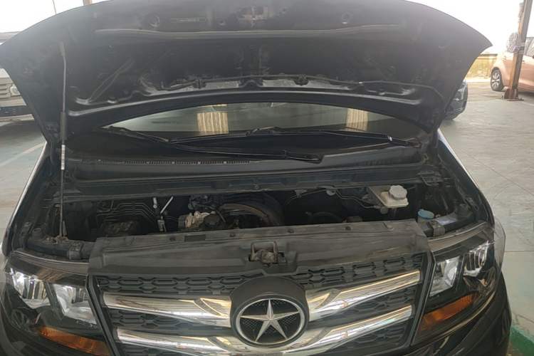 Used JAC Refine M3 2015 Maker Edition 1.6L Luxury Version Engine Bay