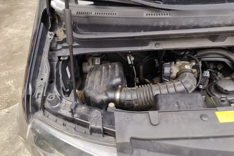Used JAC Refine M3 2015 Maker Edition 1.6L Luxury Version Engine Bay Right