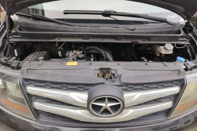 Used JAC Refine M3 2015 Maker Edition 1.6L Luxury Version Engine Bay