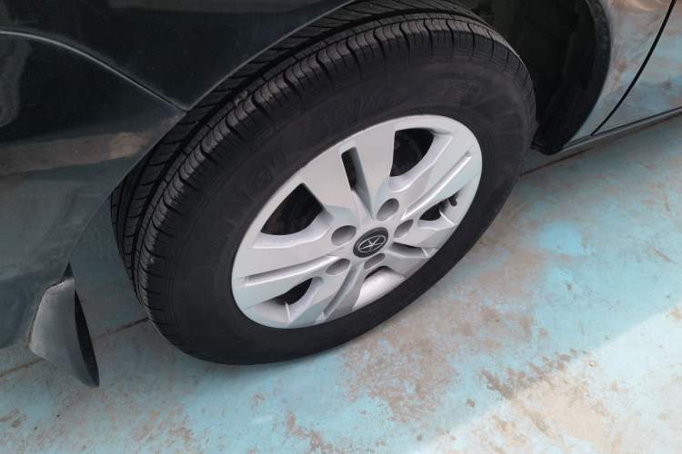 Used JAC Refine M3 2015 Maker Edition 1.6L Luxury Version Exterior 7