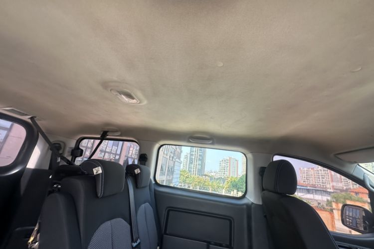 Used JAC Refine M3 2015 Maker Edition 1.6L Luxury Version Interior 1