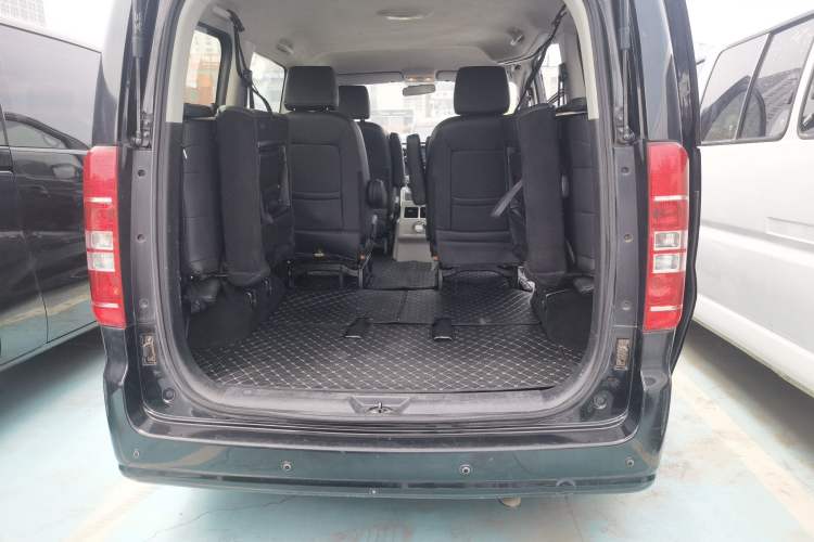 Used JAC Refine M3 2015 Maker Edition 1.6L Luxury Version Interior 6
