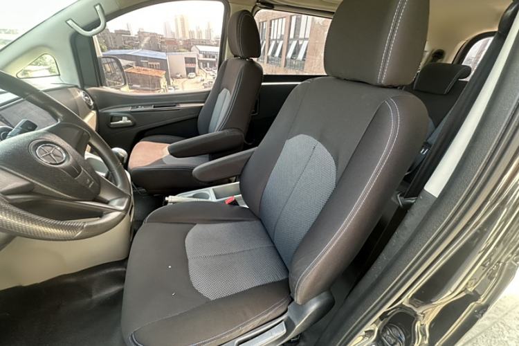 Used JAC Refine M3 2015 Maker Edition 1.6L Luxury Version Left Front Seat