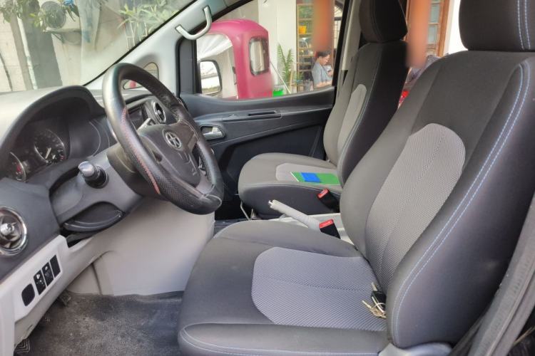 Used JAC Refine M3 2015 Maker Edition 1.6L Luxury Version Left Front Seat