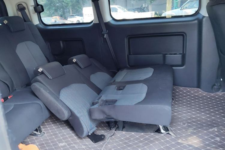 Used JAC Refine M3 2015 Maker Edition 1.6L Luxury Version Left Rear Seat