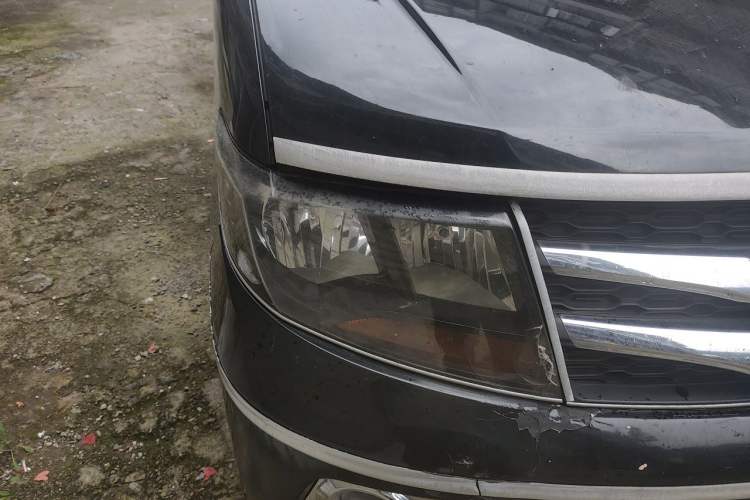 Used JAC Refine M3 2015 Maker Edition 1.6L Luxury Version Right Front Headlight