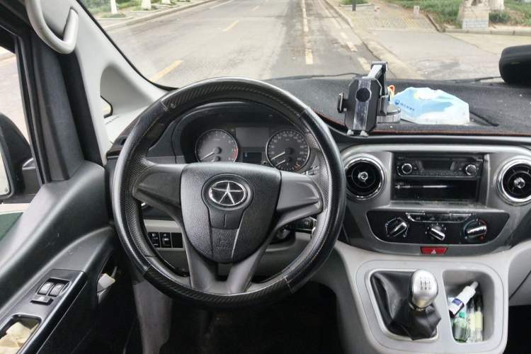Used JAC Refine M3 2015 Maker Edition 1.6L Luxury Version Steering Wheel