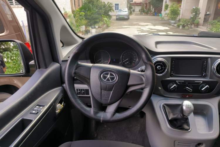 Used JAC Refine M3 2015 Maker Edition 1.6L Luxury Version Steering Wheel