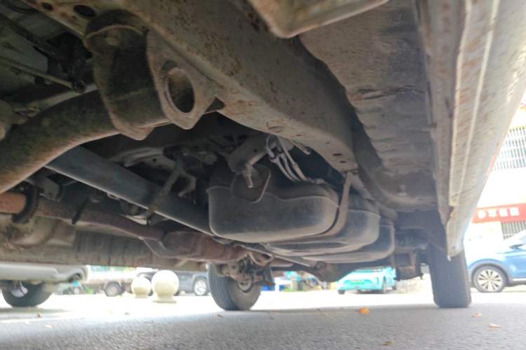 Used JAC Refine M3  Chassis Front Left