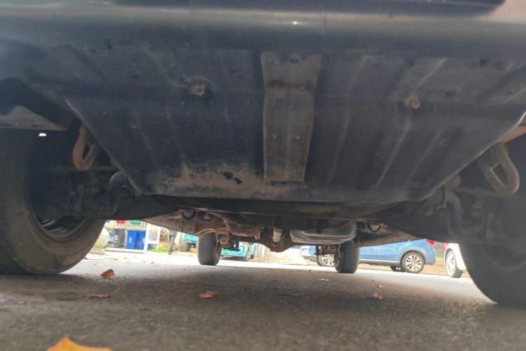 Used JAC Refine M3  Chassis Front