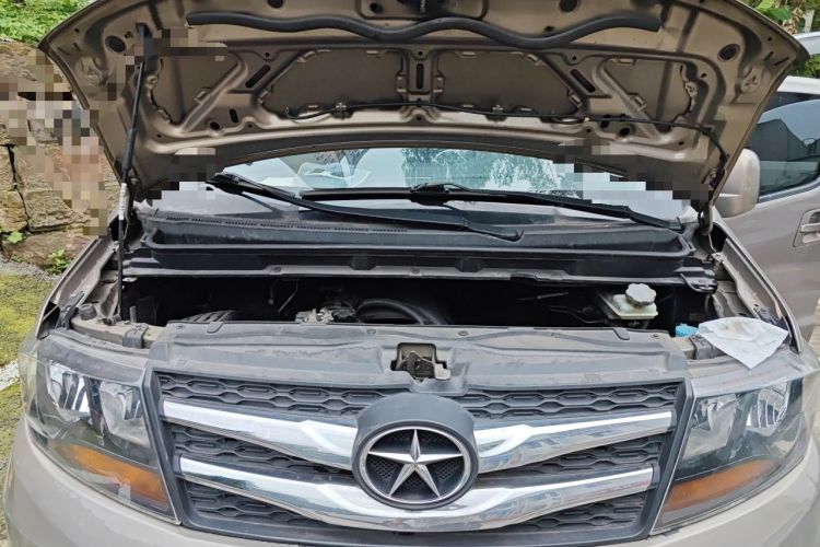 Used JAC Refine M3 2015 Maker Edition 1.6L Luxury Version Engine Bay