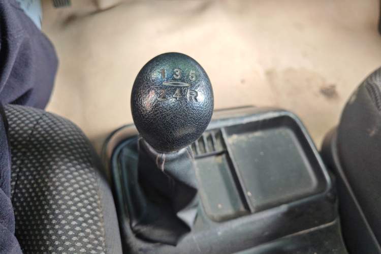 Used JAC Refine M3  Gear Lever