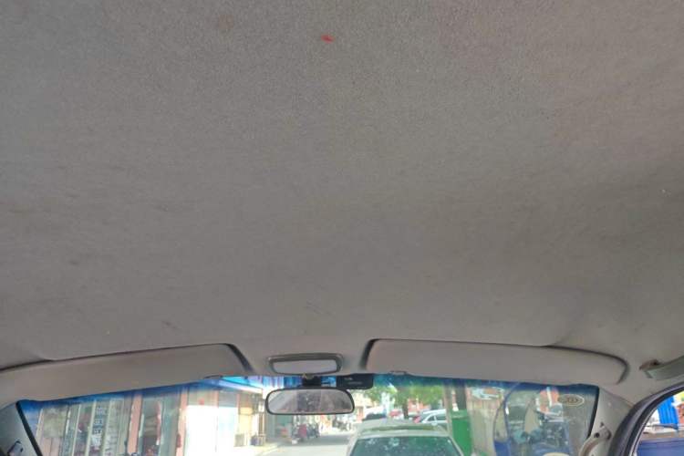 Used JAC Refine M3  Headliner