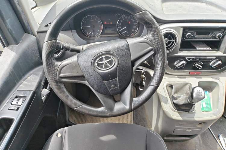 Used JAC Refine M3 2015 Maker Edition 1.6L Luxury Version Steering Wheel