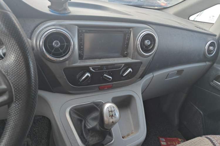 Used JAC Refine M3 2015 Maker Edition 1.6L Luxury Version Audio And AC Panel