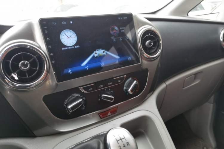 Used JAC Refine M3 2015 2.0L Luxury Smart Version Audio And AC Panel