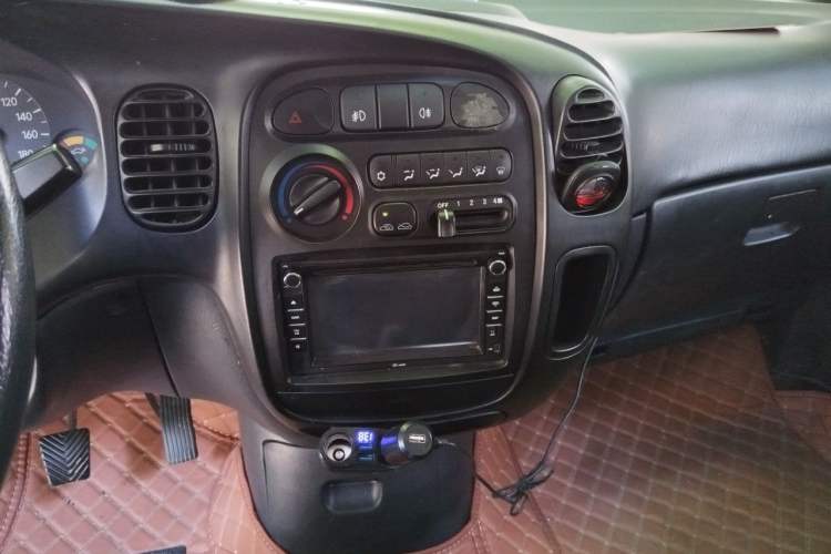 Used JAC Refine M3 2015 2.0L Luxury Model Audio And AC Panel