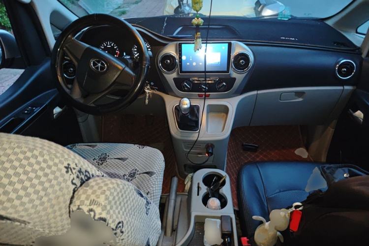 Used JAC Refine M3 2015 Maker Edition 1.6L Luxury Version Center Console