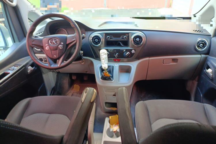 Used JAC Refine M3 2015 Maker Edition 1.6L Luxury Version Center Console