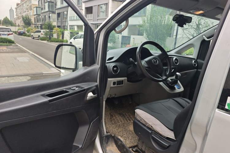 Used JAC Refine M3 2015 Maker Edition 1.6L Luxury Version Driver Seat