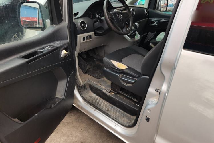Used JAC Refine M3 2015 Maker Edition 1.6L Luxury Version Driver Seat