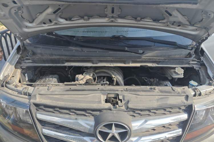 Used JAC Refine M3 2015 Maker Edition 1.6L Luxury Version Engine Bay
