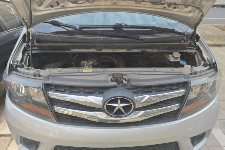 Used JAC Refine M3 2015 Maker Edition 1.6L Luxury Version Engine Bay