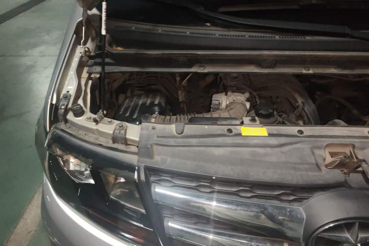 Used JAC Refine M3 2015 Maker Edition 1.6L Luxury Smart Version Engine Bay Right