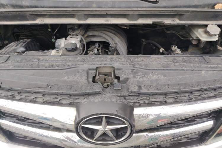 Used JAC Refine M3 2015 Maker Edition 1.6L Luxury Version Engine Bay