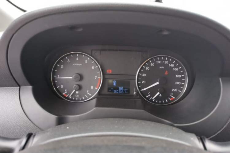 Used JAC Refine M3 2015 2.0L Luxury Smart Version Instrument Cluster