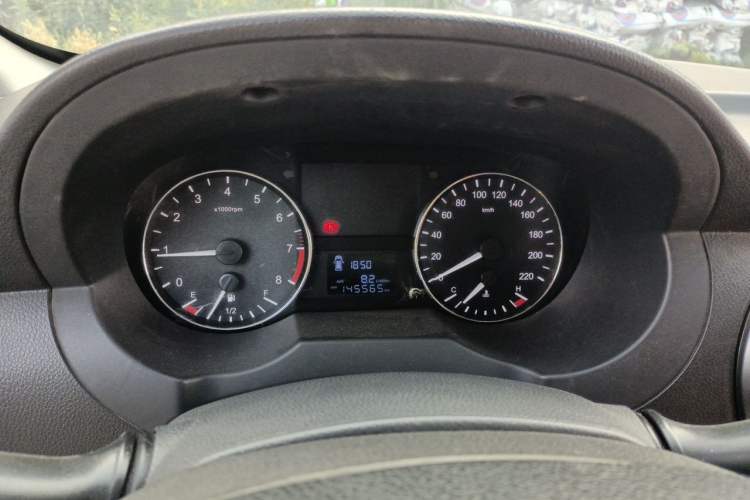 Used JAC Refine M3 2015 Maker Edition 1.6L Luxury Version Instrument Cluster