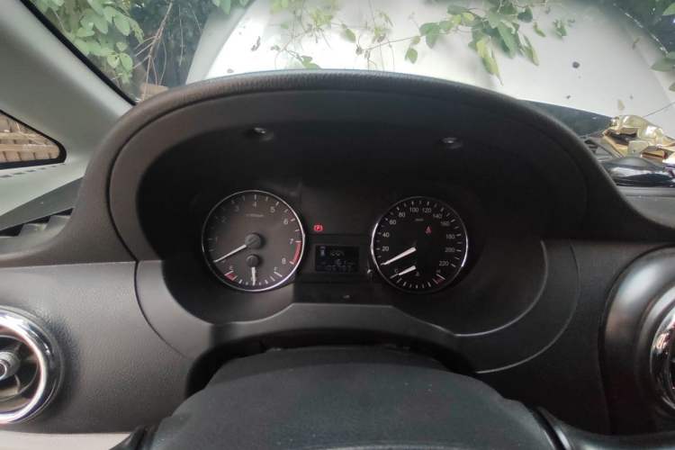 Used JAC Refine M3 2015 Maker Edition 1.6L Luxury Smart Version Instrument Cluster
