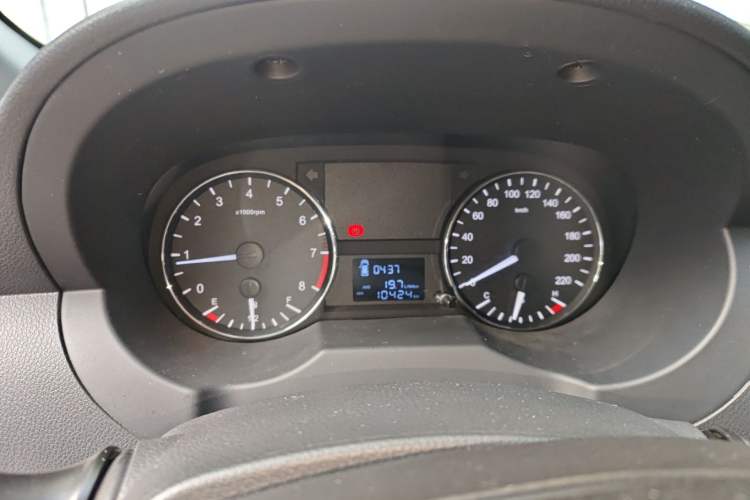 Used JAC Refine M3 2015 Maker Edition 1.6L Luxury Version Instrument Cluster
