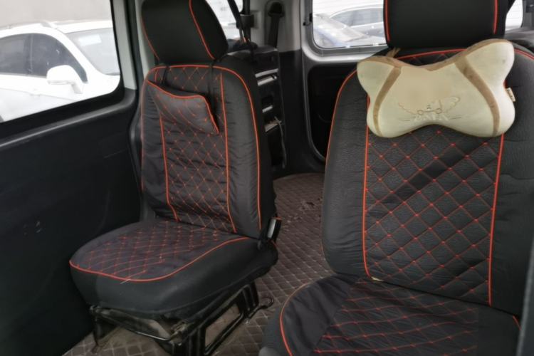Used JAC Refine M3 2015 2.0L Luxury Smart Version Left Rear Seat