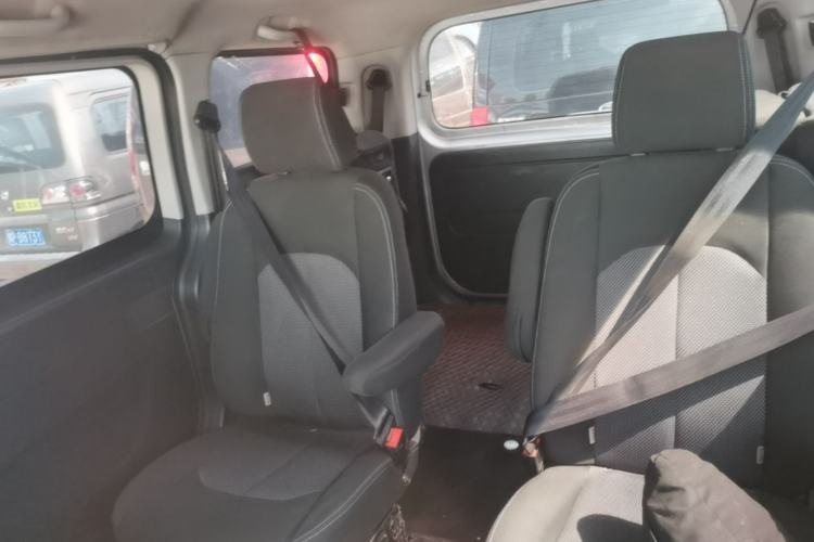 Used JAC Refine M3 2015 Maker Edition 1.6L Luxury Smart Version Left Rear Seat
