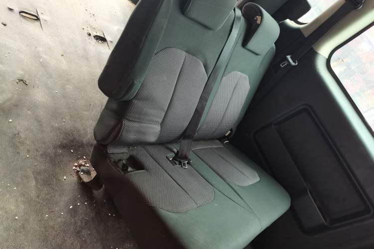 Used JAC Refine M3 2015 Maker Edition 1.6L Luxury Version Left Rear Seat