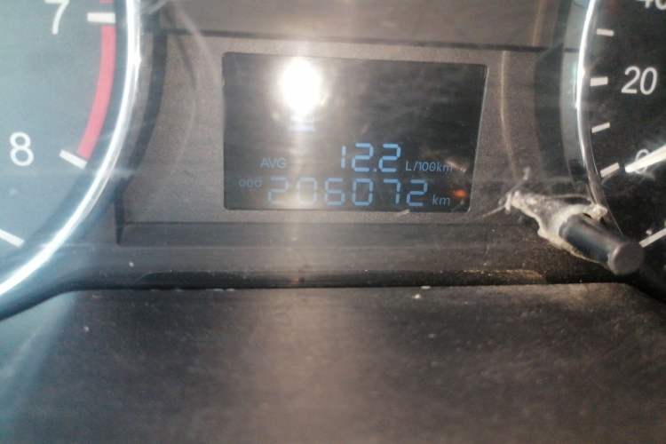 Used JAC Refine M3 2015 Maker Edition 1.6L Luxury Version Odometer Close Up