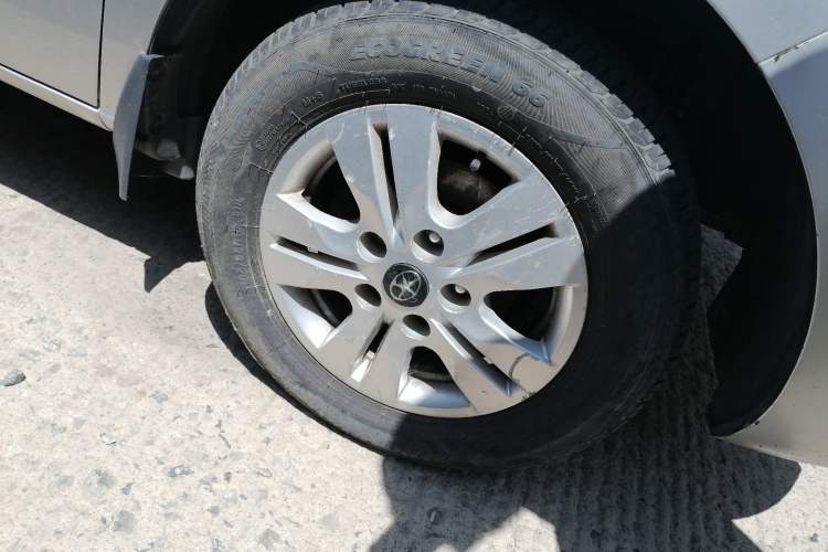 Used JAC Refine M3 2015 Maker Edition 1.6L Luxury Version Right Front Wheel Hub