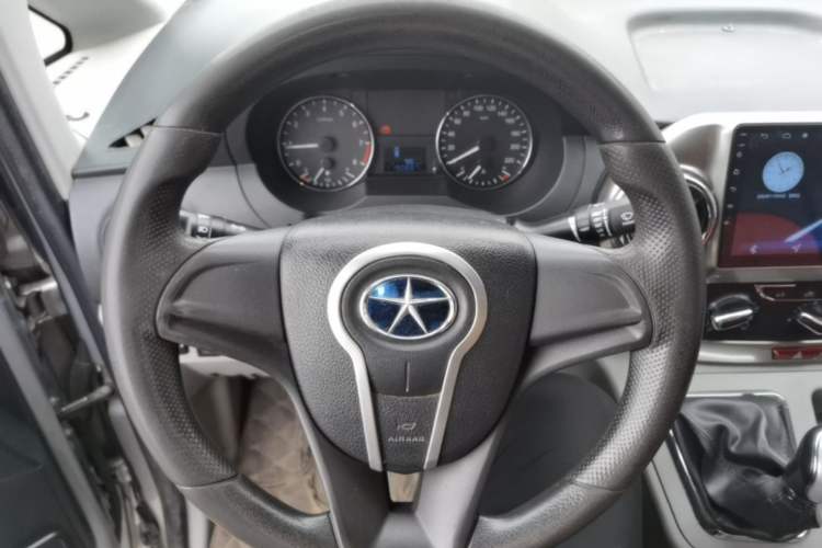 Used JAC Refine M3 2015 2.0L Luxury Smart Version Steering Wheel