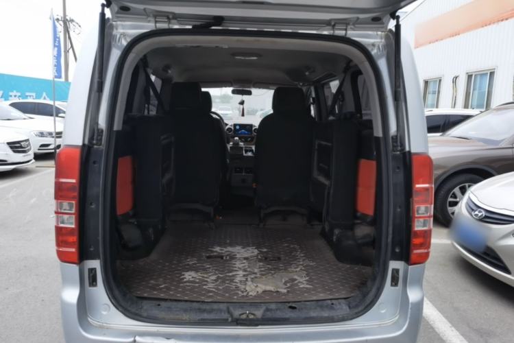 Used JAC Refine M3 2015 2.0L Luxury Smart Version Trunk