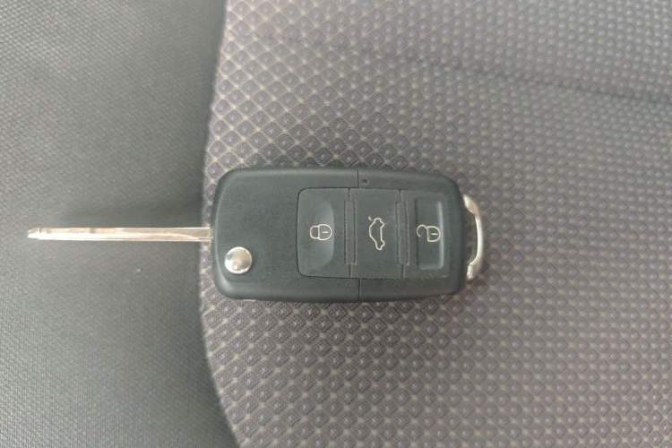 Used JAC Refine M3 2015 Maker Edition 1.6L Luxury Version Vehicle Key